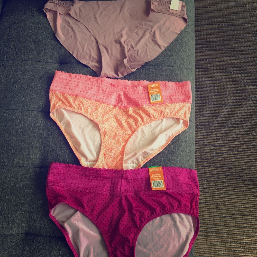 NWT No Muffin Top Warner’s panties